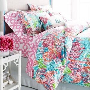 Lilly Pulitzer Let’s Cha Cha Queen DUVET Cover 2 SHAM Pillows & SHOWER CURTAIN!